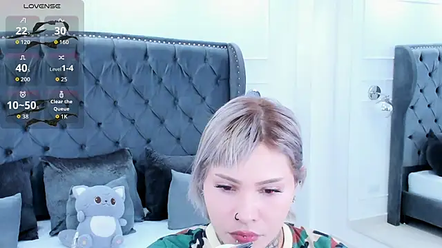 Snapshot of jinxv_nuss chatting on March 3, 2026, 2:29 am jinxv nuss online show from March 3, 2026, 2:29 am