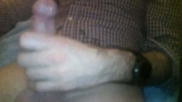 Snapshot of Patrickhound chatting on December 15, 2025, 1:33 am Patrickhound online show from December 15, 2025, 1:33 am