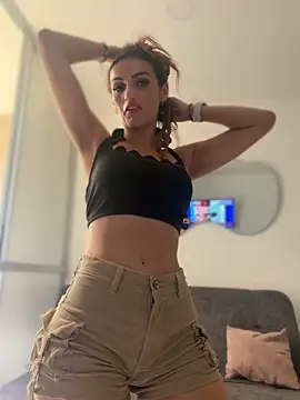 Snapshot of Samantha_bigboobs chatting on February 8, 2026, 9:56 pm Samantha bigboobs online show from February 8, 2026, 9:56 pm