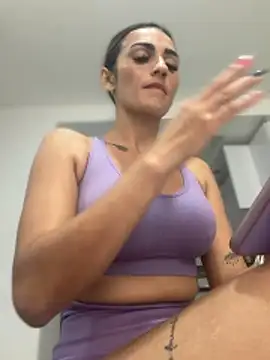 Snapshot of Samantha_bigboobs chatting on February 16, 2026, 7:01 pm Samantha bigboobs online show from February 16, 2026, 7:01 pm