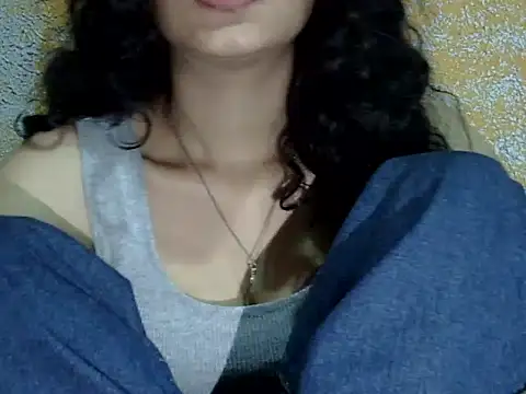 Snapshot of Horny_honey69 chatting on September 14, 2025, 1:00 pm Horny honey69 online show from September 14, 2025, 1:00 pm
