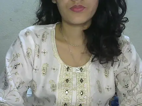 Snapshot of Horny_honey69 chatting on March 10, 2025, 5:07 pm Horny honey69 online show from March 10, 2025, 5:07 pm