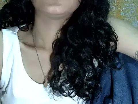Snapshot of Horny_honey69 chatting on September 23, 2025, 6:04 pm Horny honey69 online show from September 23, 2025, 6:04 pm