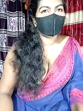 YERY HOT online show from September 29, 2025, 5:18 pm