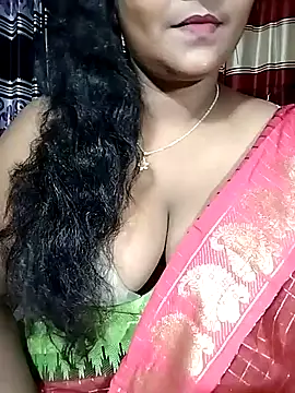 YERY HOT online show from October 12, 2025, 5:25 pm