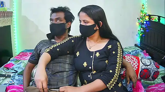 Hot Nila online show from February 27, 2026, 4:40 pm