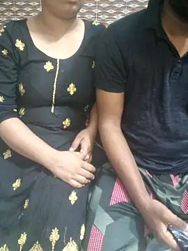 Hot Nila online show from April 12, 2026, 2:48 am