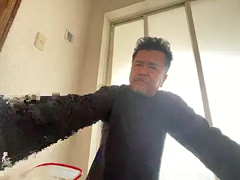 Snapshot of Ryo-j chatting on March 29, 2026, 6:48 am Ryo-j online show from March 29, 2026, 6:48 am