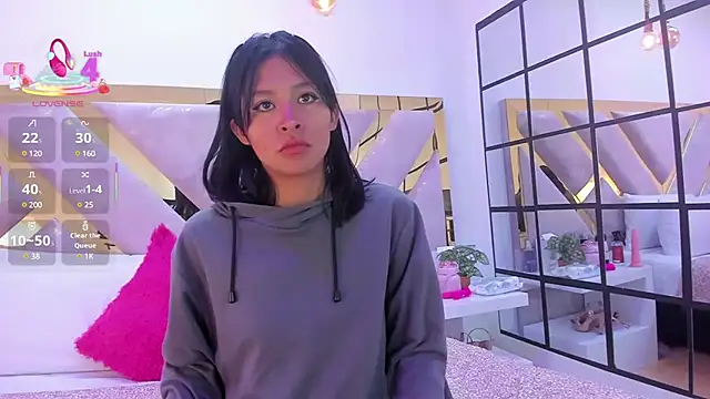 nayara macherano online show from March 14, 2025, 9:35 am