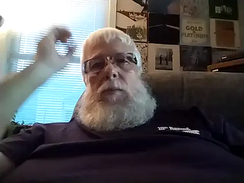 Futura intx online show from October 20, 2025, 2:06 pm