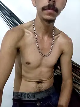 MagrinhoSaradoo online show from March 27, 2026, 4:32 am