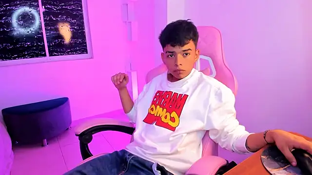 angelyoung18 online show from February 28, 2025, 7:56 pm