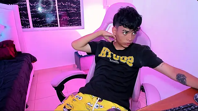 angelyoung18 online show from March 22, 2025, 8:26 pm