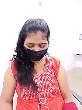 Snapshot of Lucky-Deepthi chatting on March 9, 2025, 4:00 pm Lucky-Deepthi online show from March 9, 2025, 4:00 pm