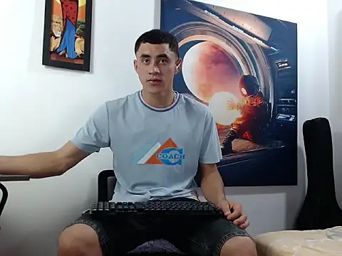 Snapshot of Cris_steban1 chatting on February 14, 2026, 5:18 am Cris steban1 online show from February 14, 2026, 5:18 am