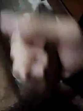 Snapshot of Iona43 chatting on January 10, 2025, 5:05 am Iona43 online show from January 10, 2025, 5:05 am