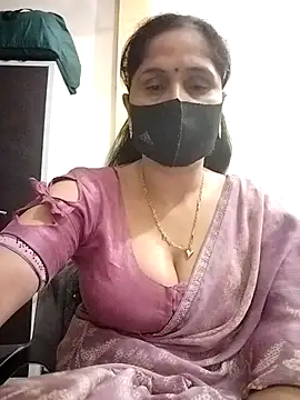 priyancyfun online show from April 4, 2026, 3:18 pm