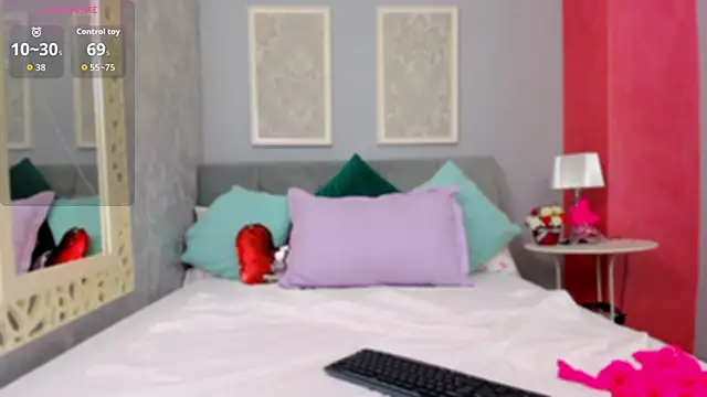 LustyRosee online show from March 25, 2026, 6:13 am