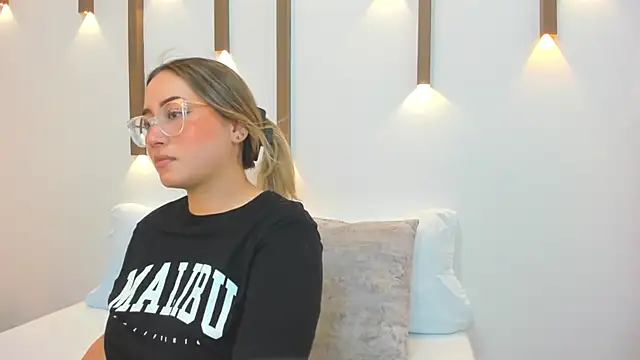 antonella cutie  online show from February 27, 2025, 1:07 pm