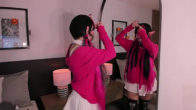 vi anaya online show from October 30, 2025, 12:03 pm