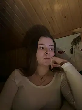 Snapshot of mewKate chatting on January 19, 2026, 4:11 pm mewKate online show from January 19, 2026, 4:11 pm