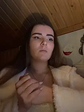 Snapshot of mewKate chatting on February 3, 2026, 4:45 pm mewKate online show from February 3, 2026, 4:45 pm