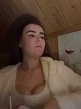 Snapshot of mewKate chatting on February 2, 2026, 5:45 pm mewKate online show from February 2, 2026, 5:45 pm