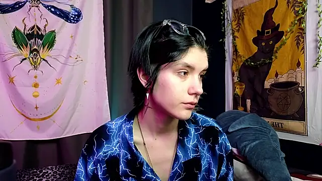 Hyeon Jin online show from January 19, 2025, 9:13 pm