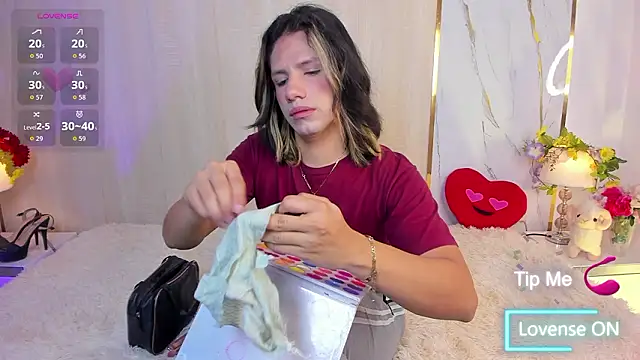 TylerBloom online show from March 4, 2026, 1:41 pm