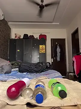 bottomssr online show from February 24, 2026, 4:24 am