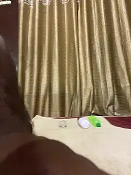 bottomssr online show from July 31, 2026, 8:39 pm