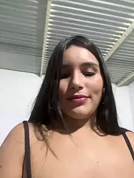 Snapshot of the_queen_of_street chatting on February 26, 2025, 3:03 am the queen of street online show from February 26, 2025, 3:03 am