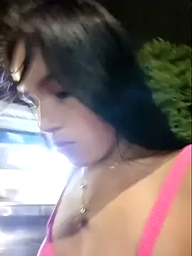 Snapshot of the_queen_of_street chatting on September 25, 2025, 3:45 am the queen of street online show from September 25, 2025, 3:45 am