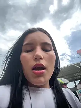 the queen of street online show from February 20, 2026, 6:32 pm