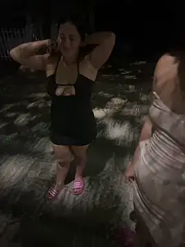 Snapshot of the_queen_of_street chatting on February 2, 2025, 6:47 am the queen of street online show from February 2, 2025, 6:47 am