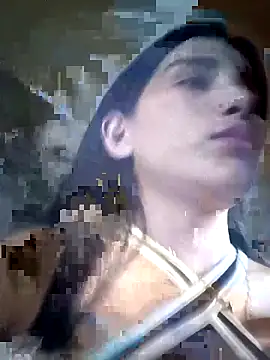 Snapshot of the_queen_of_street chatting on October 11, 2025, 2:12 am the queen of street online show from October 11, 2025, 2:12 am