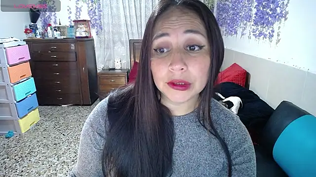Snapshot of maryrose_03 chatting on February 5, 2025, 8:35 pm maryrose 03 online show from February 5, 2025, 8:35 pm