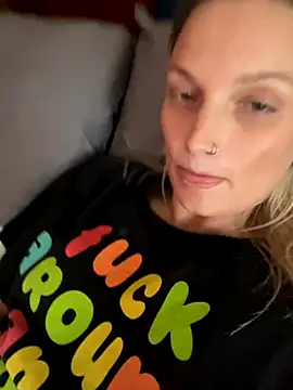 Snapshot of justpeachybaby chatting on September 30, 2025, 8:59 pm justpeachybaby online show from September 30, 2025, 8:59 pm