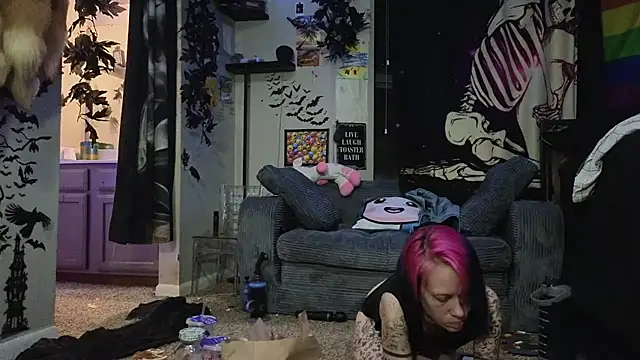 trashbrat online show from March 30, 2026, 8:16 am