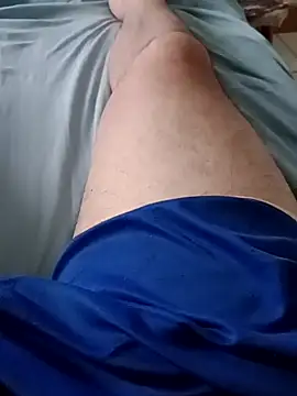 curtindo-muito82 online show from January 5, 2025, 8:31 pm