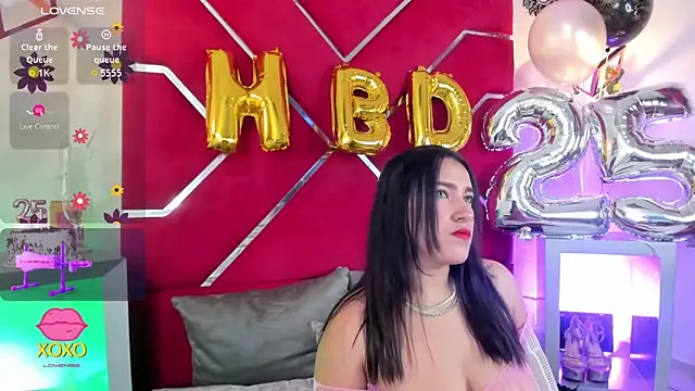 VeronicaOlson  online show from October 15, 2025, 4:00 am