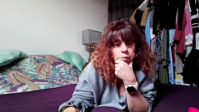 sweetinside  online show from December 16, 2025, 1:26 pm