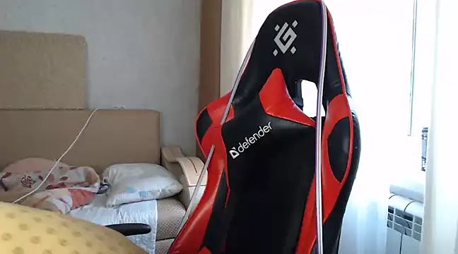 Snapshot of AnnaLightt chatting on February 3, 2025, 5:51 am AnnaLightt online show from February 3, 2025, 5:51 am