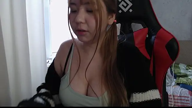 Snapshot of AnnaLightt chatting on February 22, 2025, 10:51 am AnnaLightt online show from February 22, 2025, 10:51 am