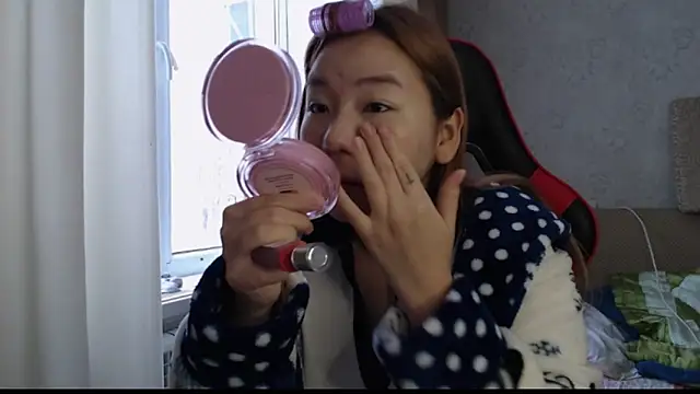 Snapshot of AnnaLightt chatting on February 22, 2025, 4:40 am AnnaLightt online show from February 22, 2025, 4:40 am