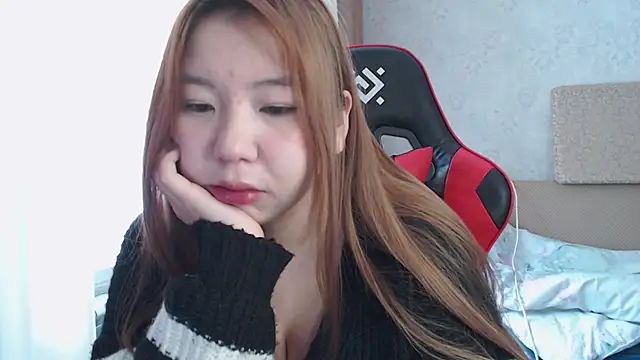 Snapshot of AnnaLightt chatting on February 21, 2025, 5:02 am AnnaLightt online show from February 21, 2025, 5:02 am