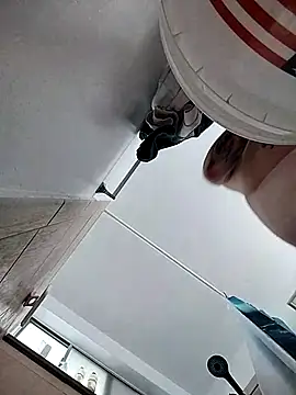 jayjay198080 online show from March 5, 2025, 10:43 pm