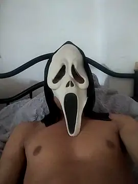 Javierjvl online show from October 31, 2025, 10:05 pm