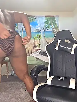 Snapshot of Naughtyhands242 chatting on November 30, 2025, 5:14 pm Naughtyhands242 online show from November 30, 2025, 5:14 pm