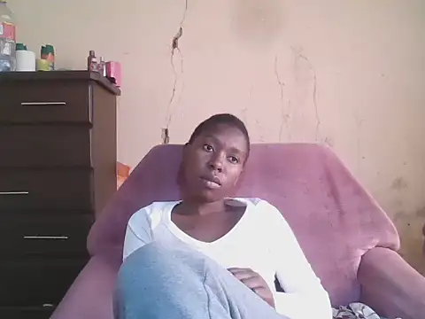 Hotdaily04 online show from June 8, 2026, 7:09 am